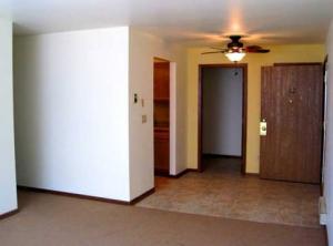 2 bedroom apartment for rent - morningside meadows apartments - entry