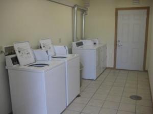 Apartments for rent-The 4111-Laundry